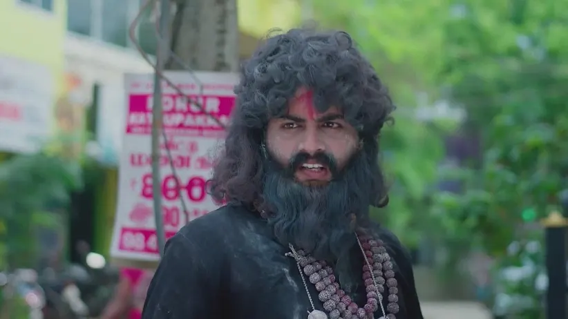 Veera Teases Maaran | Veera