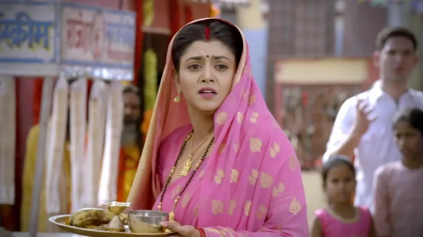 Santoshi Helps Swati Escape the 'Tantra-Mantra' I Santoshi Maaer Bratakatha I Promo