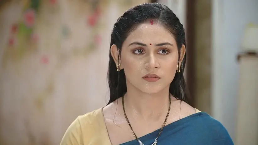 Bhawani Grows Suspicious about Priya | Suna Jhia