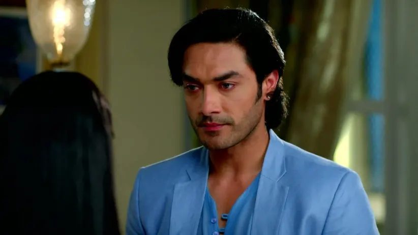 Devraj Shows Maya’s Video to Krisha