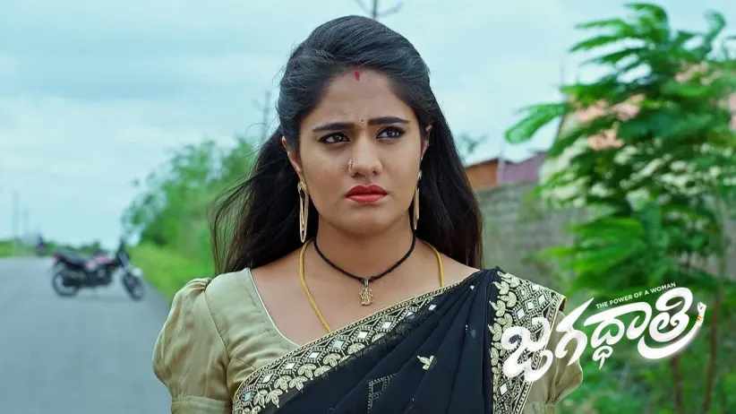 Yuvaraj Tries to Kill Tripathi