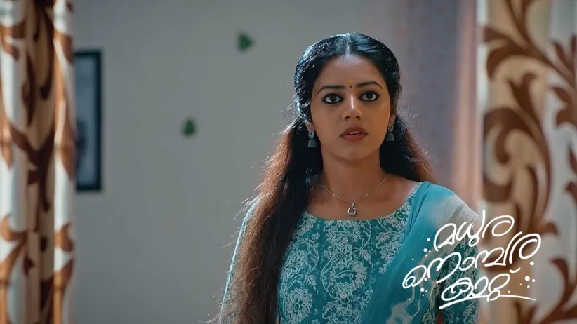 Nalini’s Act Before Sadanandan