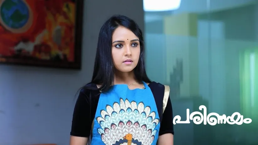Dhruv Reaches Aadhya's House