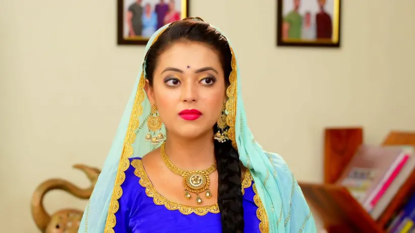 Savreen Leaves Ajooni Worried