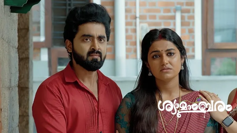 Aishwarya Instigates Akhil against Vasundhara