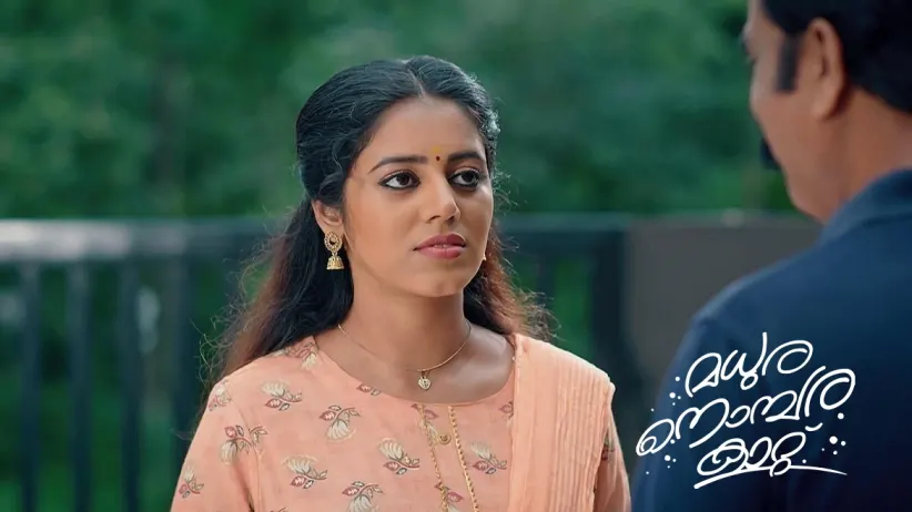 Nithya Gives Her First Salary to Sadanandan