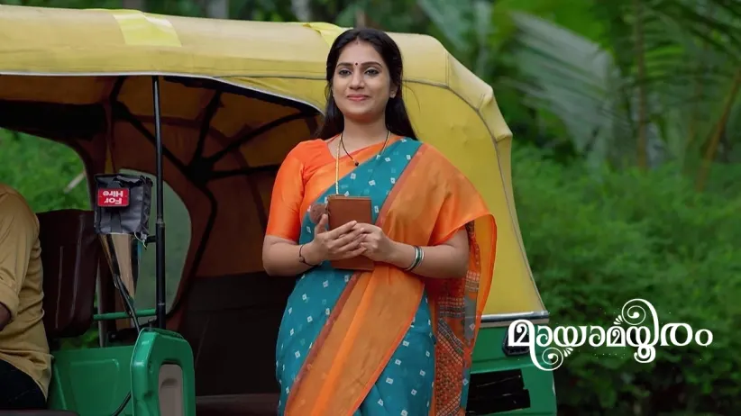 The Goons Kidnap Malavika