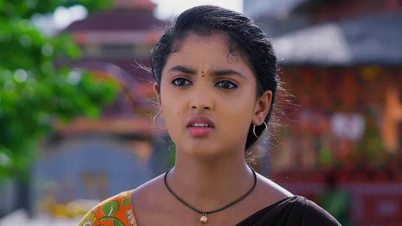 Bhoomi Insists on Meeting Krishnaprasad