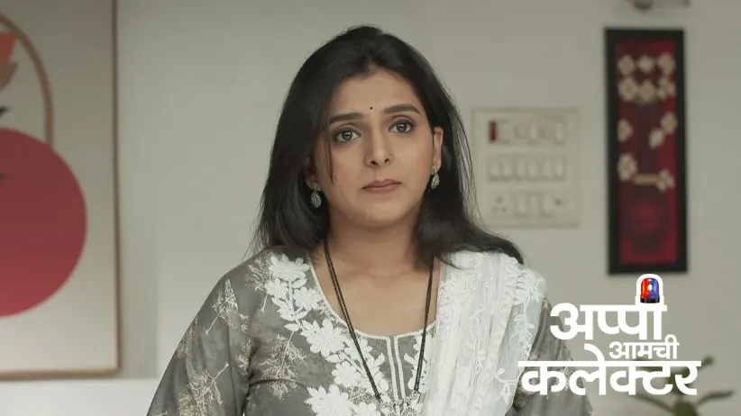 Vinayak Shares a Plan with Amol