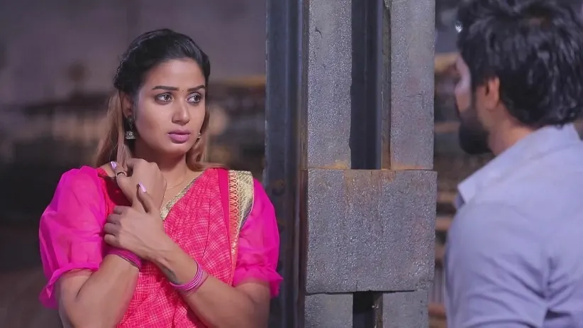 Mahalakshmi Learns about Vetri | Sandakozhi