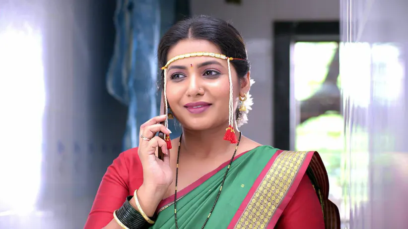 A Married Ira Returns Home | Tula Shikvin Changlach Dhada | Promo