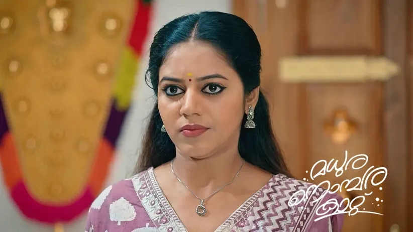 Harishankar Learns about Veena’s Pregnancy