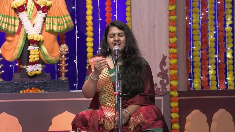 The 'Abhanga' Tribhangi Dehuda by Dnyanoba Is Sung