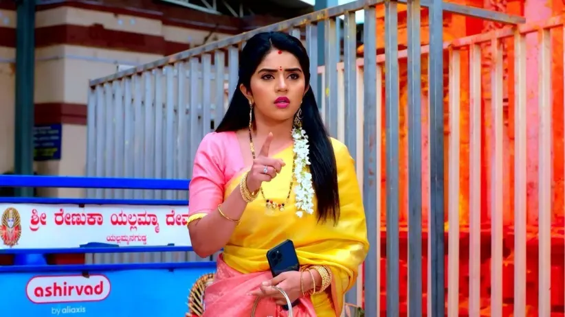 Anu and Aryavardhan Visit a Temple