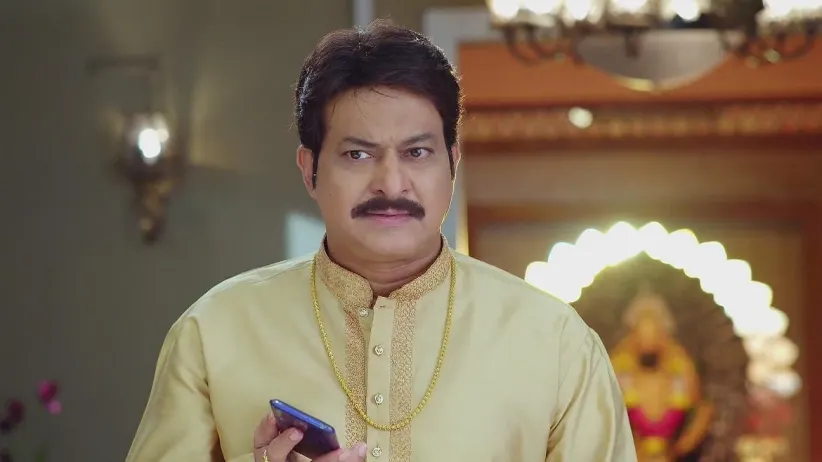 Akshara Gets Emotional by Adhipati's Surprise | Tula Shikvin Changlach Dhada