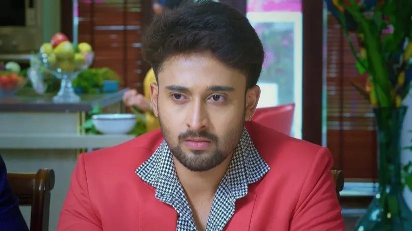 Sukanya Indirectly Taunts Soundharya