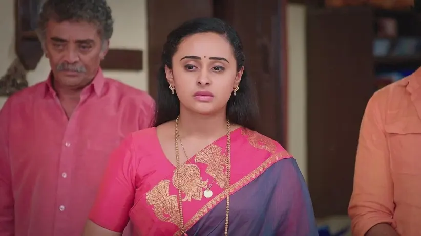 Kali Hits Bangaramma on Her Head