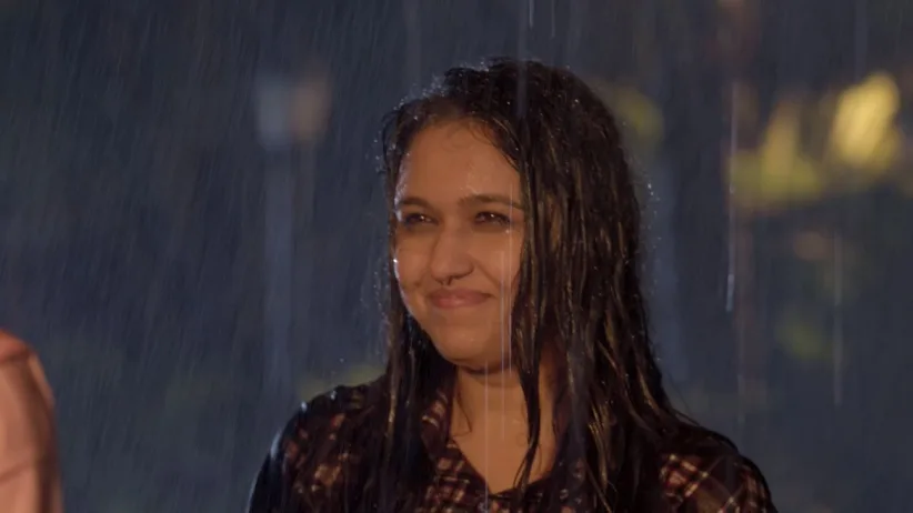 Rainy Moments of a Freebird Sai and a Mature Aditya | Majha Hoshil Na