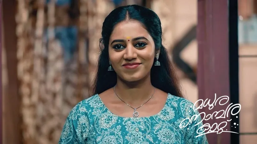 Shruthi Alerts Nithya about Jeevan