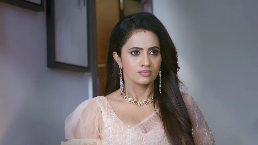 Deepa Confesses Her Deed in front of Soundharya