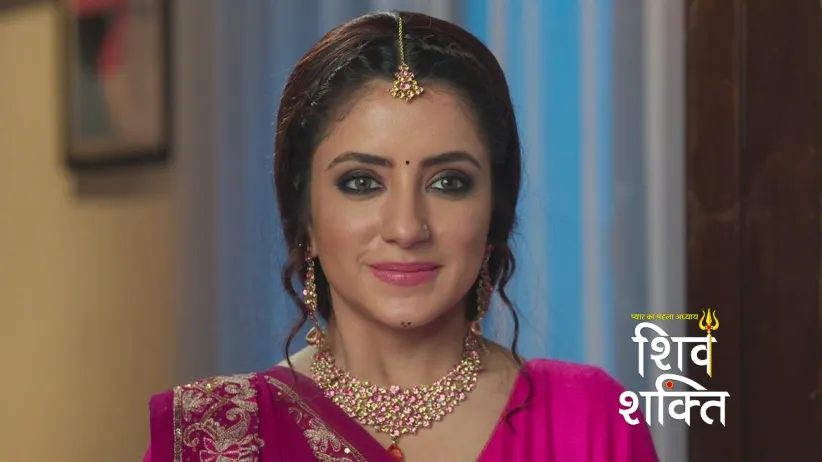 Mohini's Ploy Burns Shakti's Feet