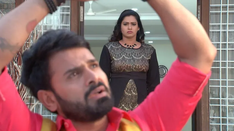 Ganga Tries to Locate Rani