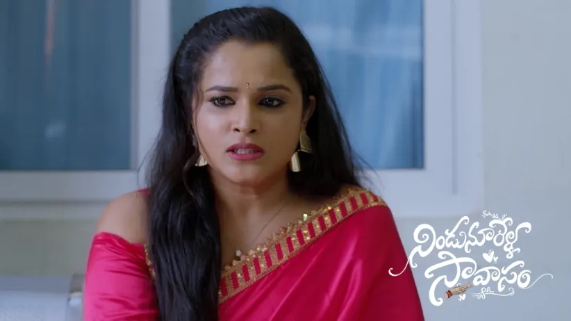 Saraswati Tries to Tell Amarendra about Manohari