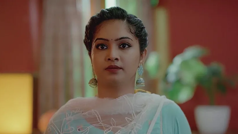 Karthik Questions Meenakshi | Valsalyam