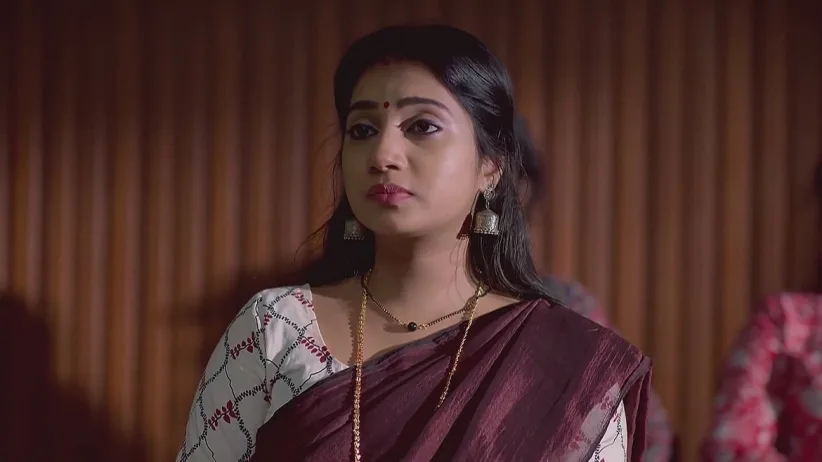 Malavika Regains Her Memory