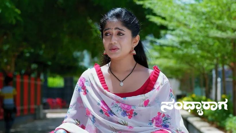 Rajalakshmi Gets Scared by Her Imagination