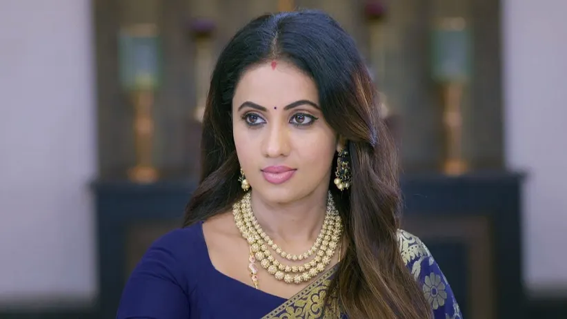 Soundharya Asks for a Promise from Deepa