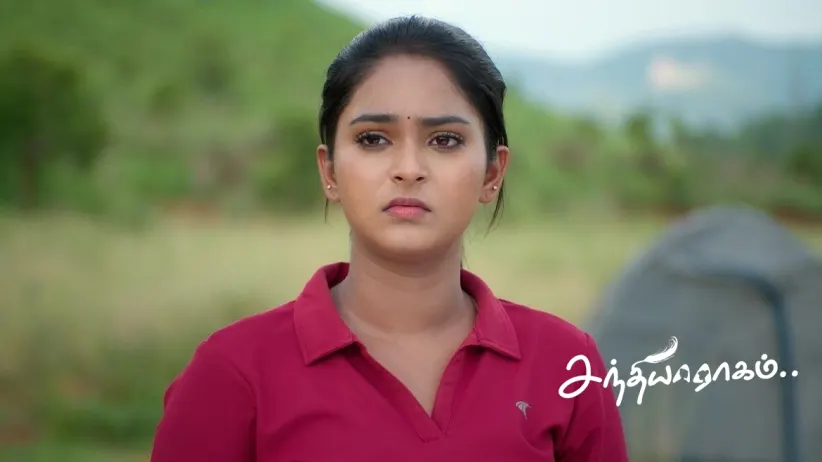 Mannivannan Stages an Act