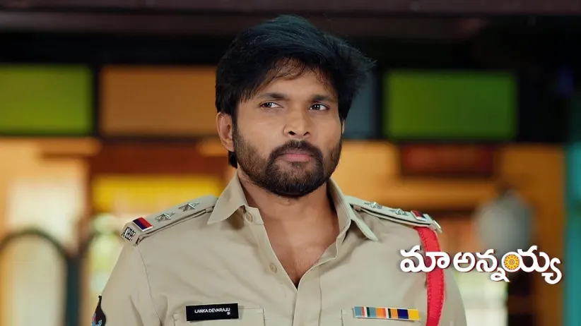 Varadaraju Learns about Shankar Being in the Hospital