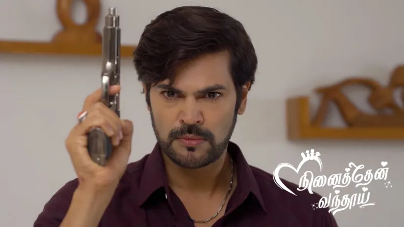 Manohari Aids the Goon in Escaping