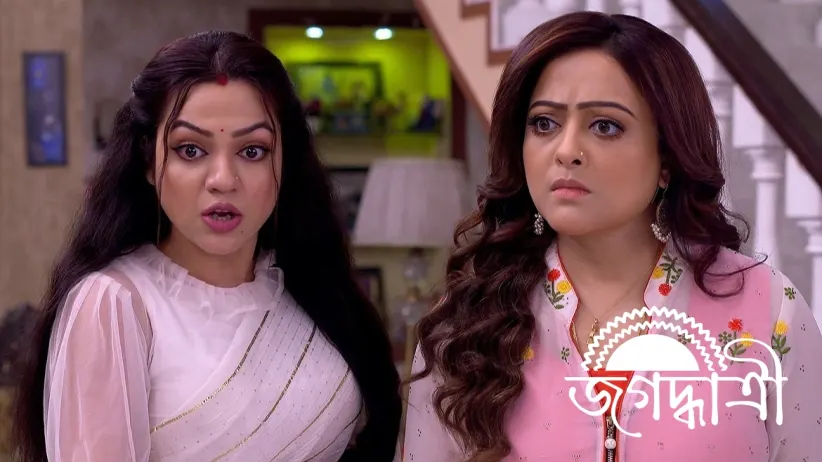 The Mukherjees Oppose Mehendi