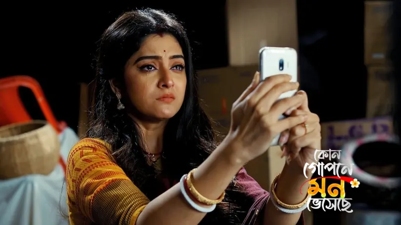 Aniket Thrashes the Goons and Rescues Shyamoli