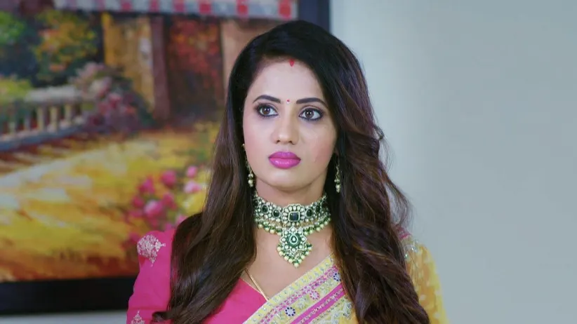 Narasimha Injures Sanjana's Foot