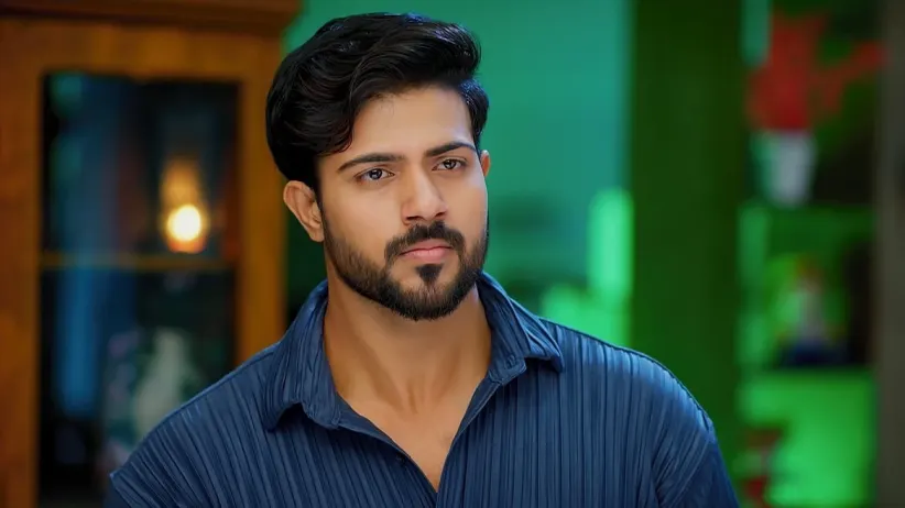 Apoorva Knocks Bhoomi Unconscious