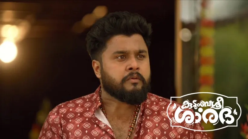 Vishnu Sees Shalini at the Venue