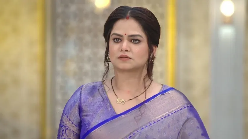 Sushmita Apologises to Priya