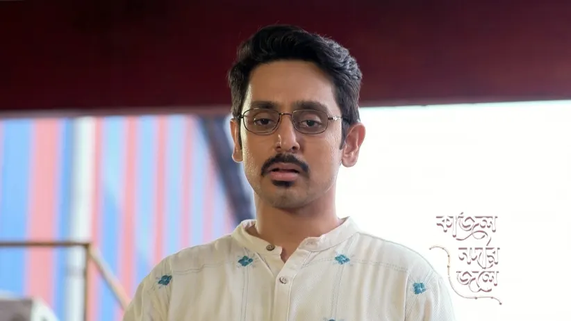 Arjun Tells Samujjwal that Kankabati is his Fiancée