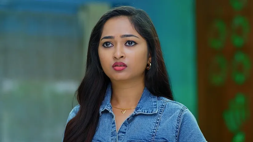 Bhoomi Realises Krishnaprasad’s True Identity