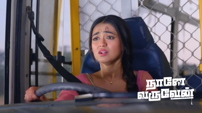 Mohan Stops Rahul from Driving