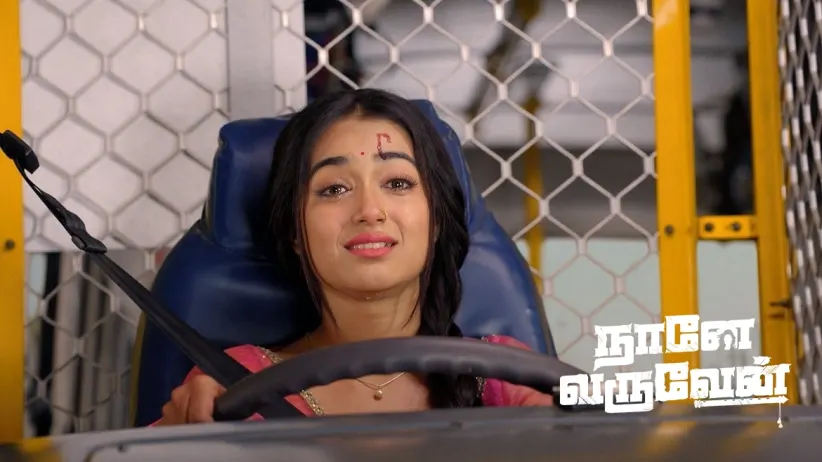Will Mohan and Radha Escape From the Bus?