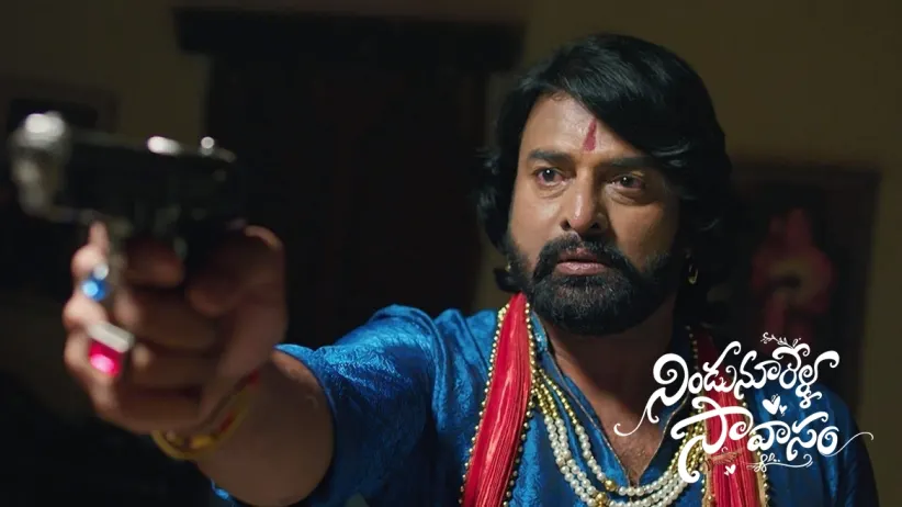 Anjali Hugs Manohari