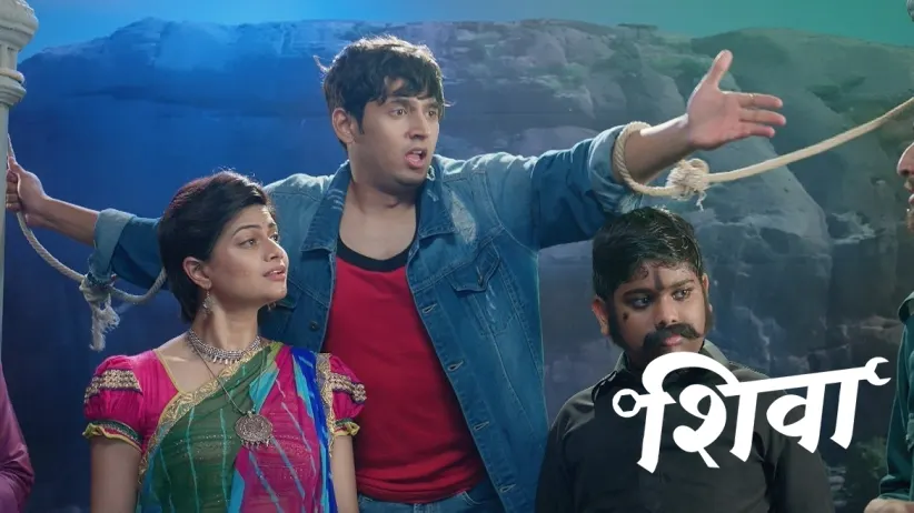Shiva and Ashu Welcome Lord Ganesha in the Chawl