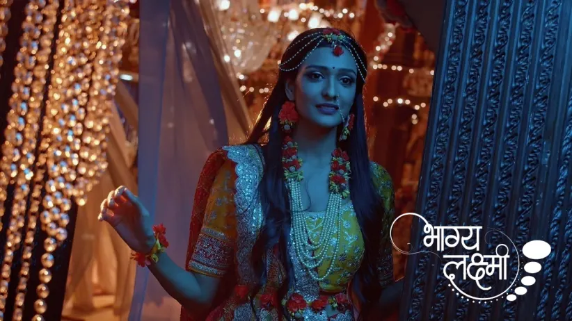 Rishi and Lakshmi Dress as Radha and Krishna