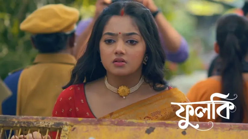 Piyal Risks Her Life to Save Payal
