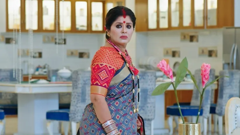 Will Preeti Find Chinni in the Outhouse?