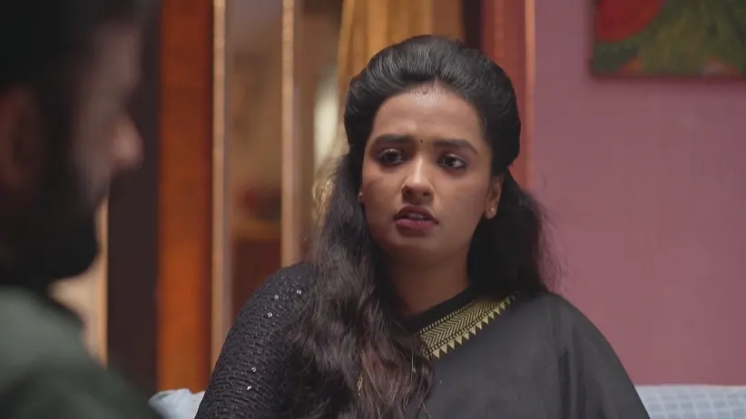 Shalini Introduces Devan to Sharada | Kudumbashree Sharada